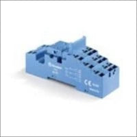 FINDER 55.33.8.110.0010 Schaltrelais 20.7 mm