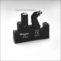 FINDER 46.61.9.012.0074 Schaltrelais 12.4 mm