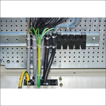 SCHNEIDER NSYSCCDINLG75 Componenten voor uitbouw voor kast/lessenaar